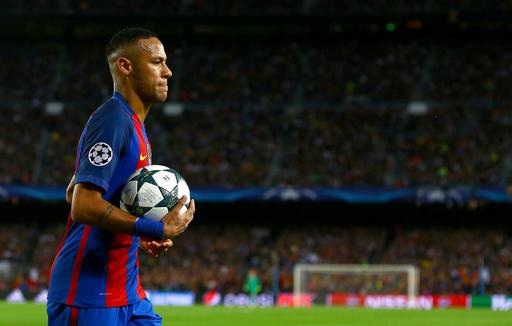 Neymar chính thức ký hợp đồng “khủng” với Barcelona - 1 Neymar gia hạn hợp đồng với Barcelona