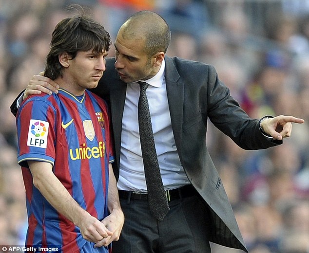 HLV Guardiola cấm cầu thủ “làm chuyện ấy” sau nửa đêm - 1 Ngay cả những ngôi sao như Messi cũng phải tuân thủ lệnh cấm nghiêm ngặt của HLV Pep Guardiola