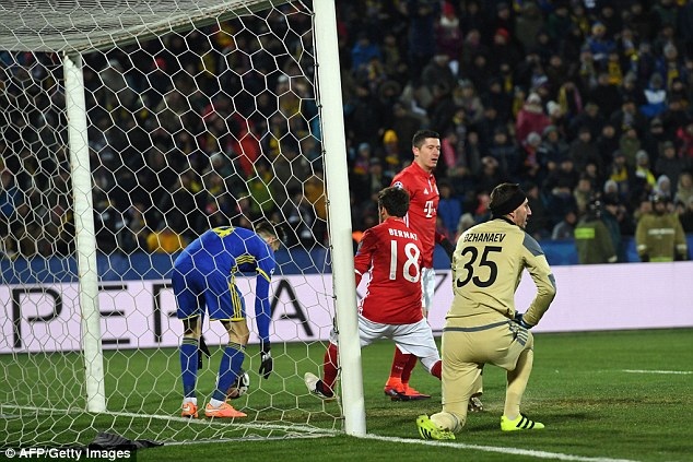 Thua sốc “tí hon” Rostov, Bayern Munich đầu hàng Atletico - 1 Bayern Munich bất ngờ gục ngã trước Rostov
