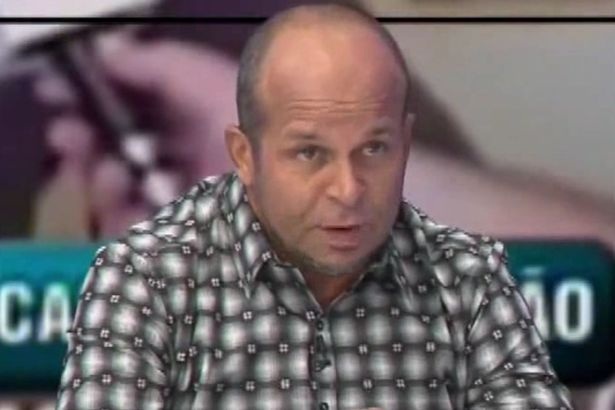 Lời tiên tri đáng sợ về vụ máy bay rơi ở Colombia - 1 Nhà ngoại cảm Carlinhos đã dự báo trước về vụ tai nạn máy bay thảm khốc