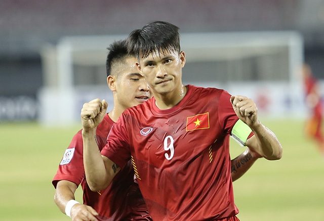 Cái dớp của đội tuyển Việt Nam khi đứng đầu bảng AFF Cup - 1 Đội tuyển Việt Nam chưa bao giờ vượt qua bán kết AFF Cup khi dẫn đầu bảng