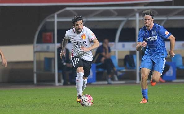 Lavezzi nhận được lương cao nhất thế giới sau khi tới Trung Quốc thi đấu