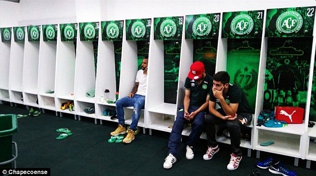10 cú sốc của bóng đá thế giới trong năm 2016 - 4 Nhiều thành viên của CLB Chapecoense qua đời sau tai nạn máy bay