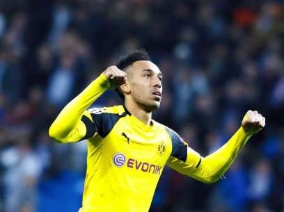 10 chân sút xuất sắc nhất châu Âu năm 2016: C.Ronaldo chỉ xếp thứ 3 - 2 9. Pierre-Emerick Aubameyang (31 bàn/41 trận)