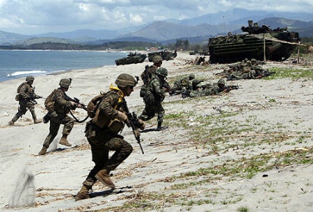Philippines muốn Mỹ tăng cường hiện diện quân sự - 1 Philippines muốn Mỹ tăng cường hiện diện quân sự