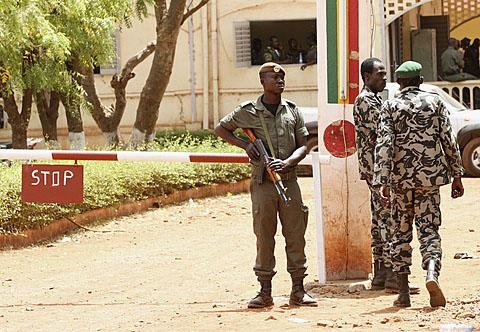 ECOWAS họp khẩn cấp về tình hình Mali - 1 ECOWAS họp khẩn cấp về tình hình Mali