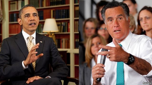 Tổng thống Obama (trái) và ông Mitt chuẩn bị cho buổi tranh luận trực tiếp đầu tiên