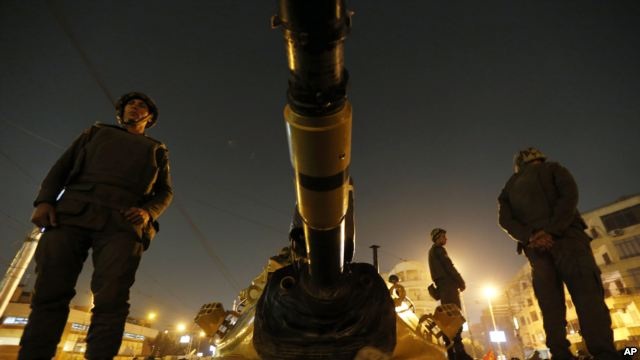 Ai Cập: Khó thay hai chữ bình yên - 2 Ai Cập: Khó thay hai chữ bình yên