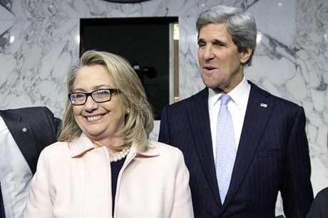 Di sản của bà Clinton để lại cho ông Kerry