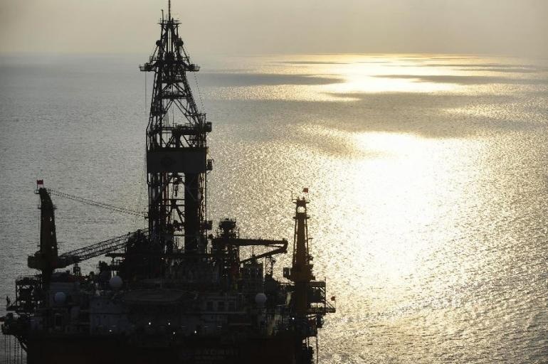 Bước đi sai lầm - 1 Giàn khoan nước sâu đầu tiên HD-981 của
Trung Quốc