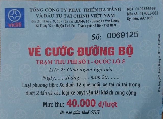 Cuống vé đã qua sử dụng được giao bán, nhiều lái xe mua về để thanh toán với cơ quan, đơn vị nhằm ăn chênh lệch (ảnh: ND-MT)