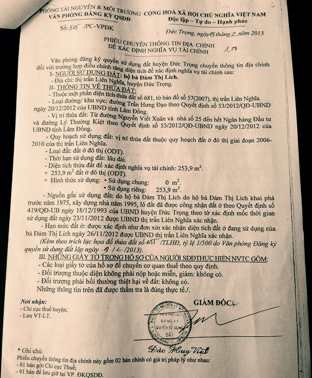 Ngay sau đó, Cục thuế tỉnh Lâm Đồng vào cuộc tra soát lại và phát hiện Phiếu thông tin địa chính có 4 điểm sai theo quy định của Liên ngành (gồm Cục thuế, Kho bạc và Sở Tài nguyên và Môi trường). Sau đó, UBND tỉnh Lâm Đồng cũng chỉ đạo UBND huyện làm rõ vụ việc và báo cáo kết quả về UBND tỉnh.