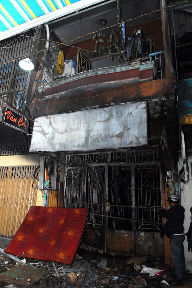 Căn nhà xảy ra cháy khiến 6 người tử vong.