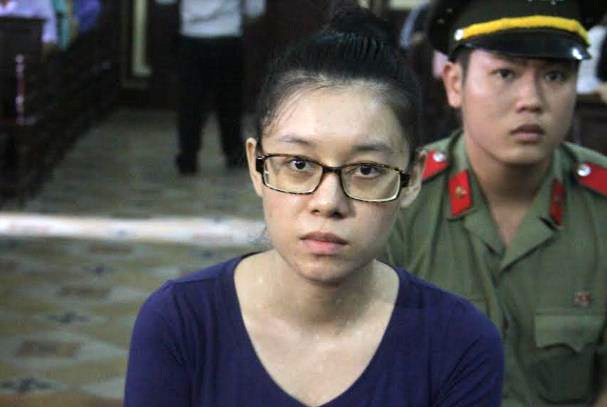 Hoa hậu Phương Nga nói mối quan hệ với ông Mỹ không phải kiểu... qua đường - 5 Bị cáo Nguyễn Đức Thùy Dùng khai nhận đã thông cung khi đang bị tạm giam.