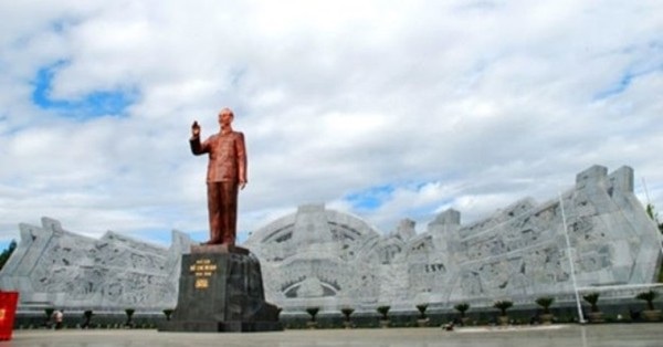 Khu tượng đài "nghìn tỷ" ở Sơn La