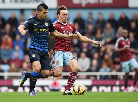 Các cầu thủ West Ham đã dâng cao khiến Man City vô cùng khó khăn trong việc chiếm lĩnh thế trận