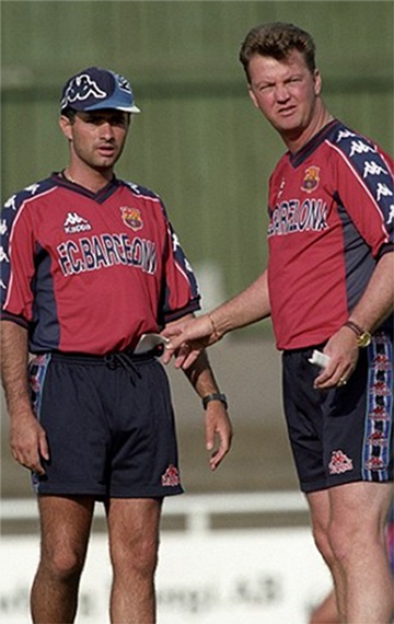 Vị trợ lý người Bồ Đào Nha nhanh chóng được Van Gaal tin tưởng