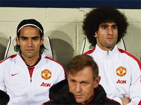 Tuy nhiên tiền đạo người Colombia bất ngờ ngồi dự bị, trên băng ghế dự bị còn có Herrera