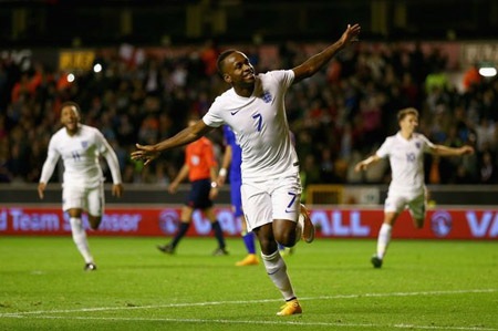 Làn gió mới Berahino được triệu tập lên tuyển Anh - 1 Berahino được triệu tập lên tuyển Anh