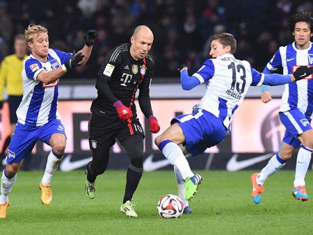 Hertha Berlin 0-1 Bayern Munich: Tuyệt phẩm của Robben - 1 Robben tỏa sáng đem về
3 điểm cho “hùm xám”