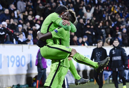 Vùi dập Olympiacos, Atletico giành vé vào vòng knock-out - 2 Vượt qua Malmo, Juve
mở rộng cửa đi tiếp