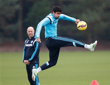 Costa trở lại, Chelsea sẽ tiếp tục bất bại? - 1 Costa đã trở lại tập luyện