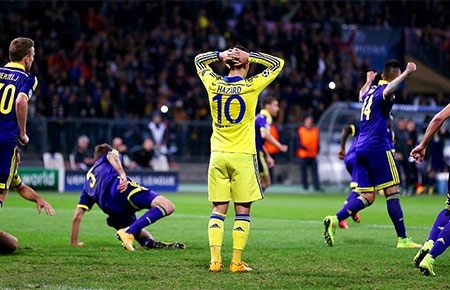 Sự tiếc nuối của Hazard sau cú đá phạt đền hỏng