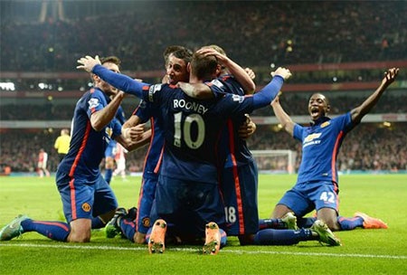 Niềm vui của các cầu thủ MU khi làm thủng lưới Arsenal