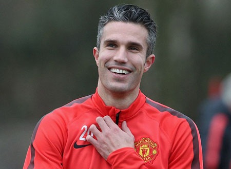 Van Gaal lên tiếng cảnh báo Van Persie - 1 Van
Persie có phong độ khá tệ ở mùa này