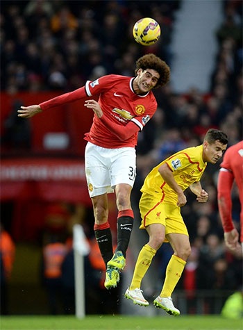 MU chủ động phòng thủ chặt chẽ trước các đợt tấn công đầy sức mạnh của đối phương