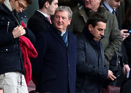 Nhìn lại trận thắng "5 sao" hoành tráng của Arsenal - 3 Huấn luyện viên trưởng tuyển Anh Roy Hodgson tới theo dõi trận đấu