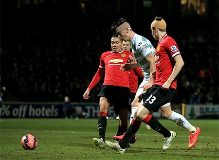 MU thi đấu đầy bế tắc trên sân khách