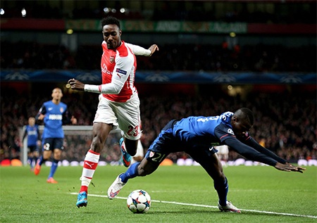 Nhìn lại trận thua đau của Arsenal tại Emirates - 9 Đội hình xuất phát của các cầu thủ Arsenal