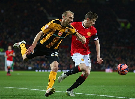 Nhìn lại trận đấu MU "bắt nạt" Cambridge United - 8 Các cầu thủ MU nhanh chóng lấy lại thế trận và dồn ép đối thủ