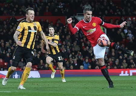 Nhìn lại trận đấu MU "bắt nạt" Cambridge United - 14 Mata chúc mừng đồng đội sau khi ghi bàn