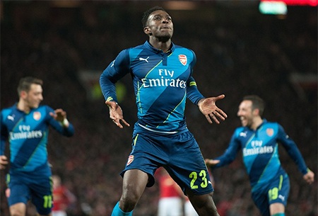 Welbeck vui mừng sau bàn thua của MU