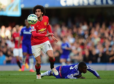 Nhìn lại trận chiến giữa Chelsea với MU - 9 Cầu thủ trẻ của Chelsea rất khỏe, nhưng anh vẫn thường xuyên bị gã khổng lồ Fellaini qua mặt