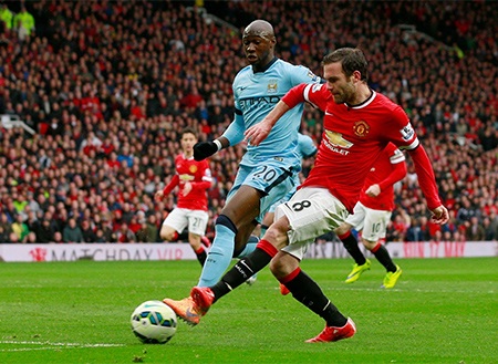 Nhìn lại trận cầu MU đè bẹp Man City - 27 Tuy nhiên, Mata đã ghi bàn thứ ba cho MU ở phút 67