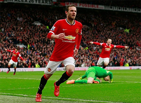 Nhìn lại trận cầu MU đè bẹp Man City - 28 Tuy nhiên, Mata đã ghi bàn thứ ba cho MU ở phút 67