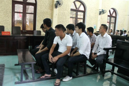 AFC cấm vĩnh viễn 9 cầu thủ Ninh Bình bán độ