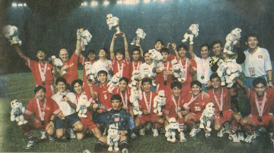 Duyên nợ bóng đá Việt Nam và Lào tại SEA Games - 1 Tuyển Việt Nam giành HCĐ tại SEA Games 1997