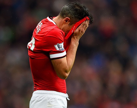 90 phút thất vọng của MU tại Old Trafford - 18 Sự thất vọng của Van Persie khi bỏ lỡ cơ hội gỡ hòa