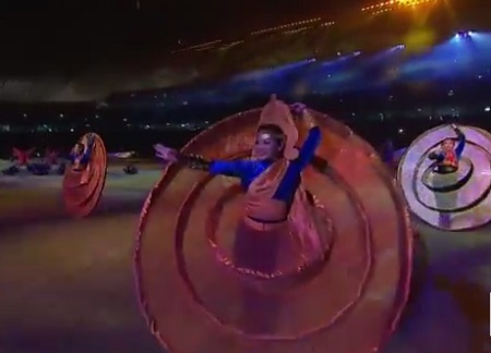 Các màn biểu diễn nghệ thuật trong lễ bế mạc