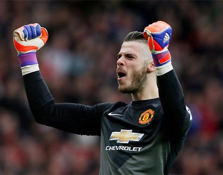 Blackett "cứu" Arsenal thoát thua Man Utd - 1 De Gea ăn mừng sau khi đồng đội mở tỉ số ở phút 30