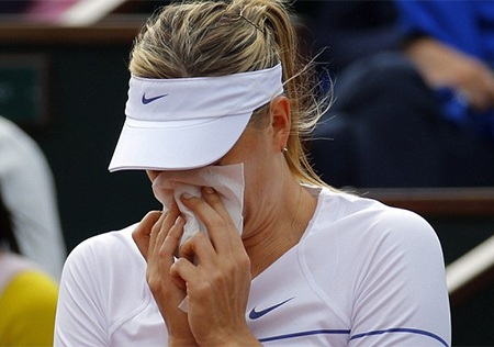 Murray, Sharapova ra quân hoàn hảo - 2 Đương kim vô địch Sharapova không được khỏe trong trận ra quân