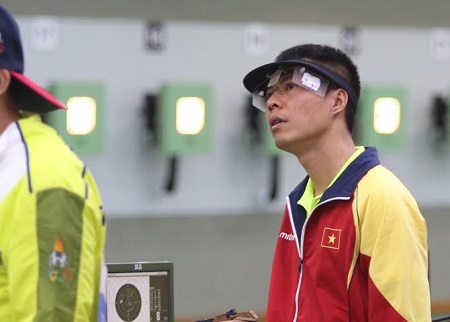 Quốc Cường bất ngờ giành tấm HCV súng hơi 10m nam, ảnh: Tiến Đạt