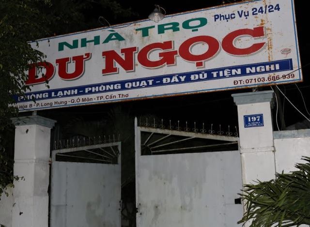 Kiểm tra nhà trọ, phát hiện nhiều đối tượng mua bán dâm - 1 Lực lượng chức năng phát hiện nhiều đối tượng mua bán dâm tại nhà trọ Dư Ngọc