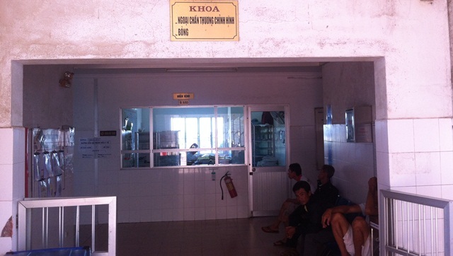 Dừng điều tra vụ tự cắt chân mình rồi đem giấu vào tủ - 1 Khoa Ngoại chấn thương chỉnh hình, Bệnh viện ĐKTƯ Cần Thơ, nơi ông K. đang điều trị