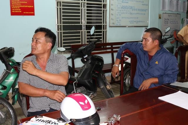 2 đối tượng Hùng và Nghĩa tại cơ quan công an