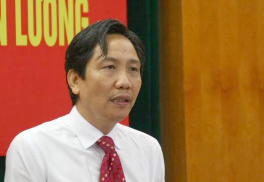 Thứ trưởng Bộ Nội vụ Trần Anh Tuấn phát biểu tại hội thảo